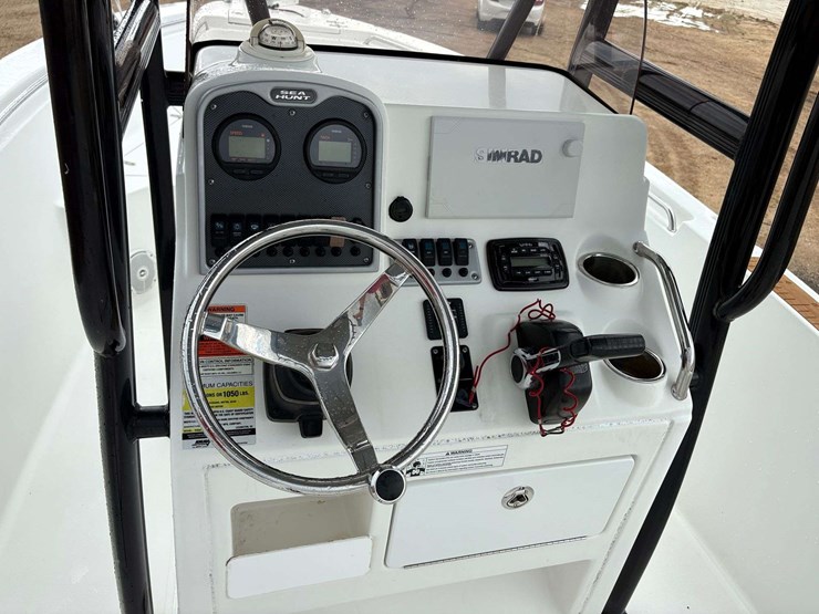 2015-sea-hunt-"triton-210"-center-console-fiberglass-boat-*fully-equipped*-image-14