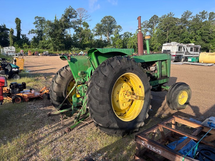 john-deere-5020-image-3