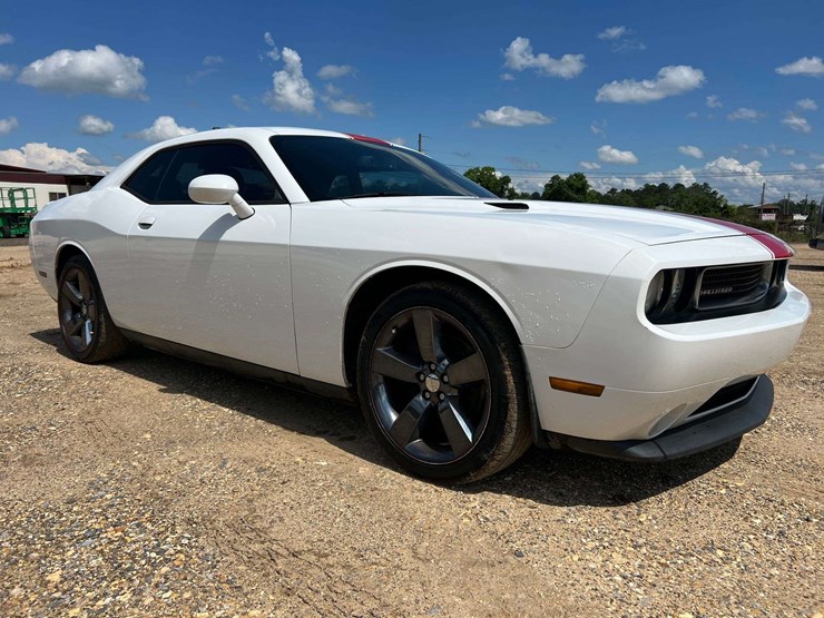 2013-dodge-challenger-rally-redline-2d-coupe,-(-183,296-miles)-image-4
