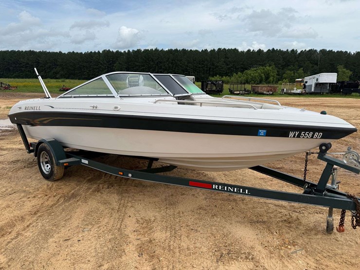 2002-reinell-203-20'-in-shore-boat-w/-trailer-image-5
