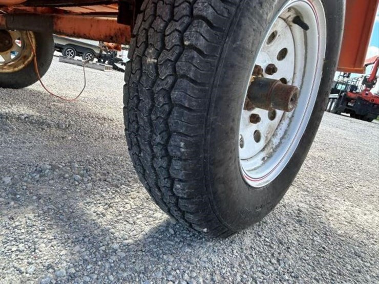 tow-behind-sign-board-image-34