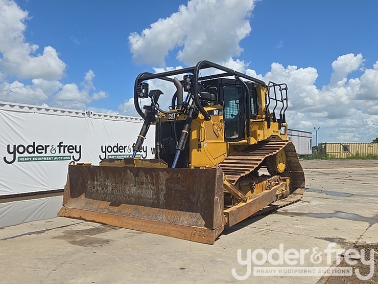 2019-caterpillar-d6t-lgp-image-1