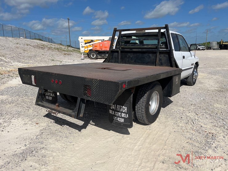 1998-dodge-ram-3500-image-2