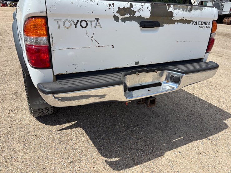 2002-toyota-tacoma-image-6