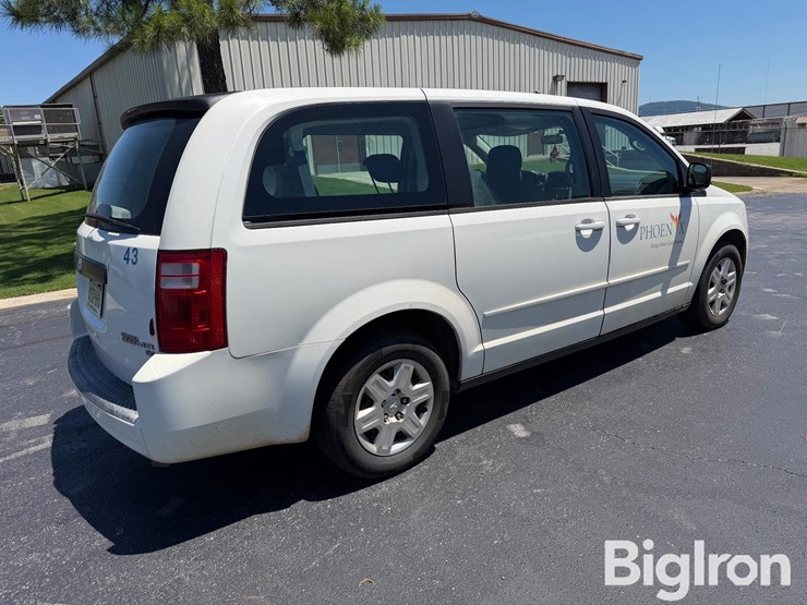 2010-dodge-grand-caravan-se-image-5