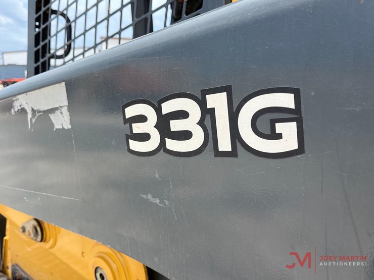 2023-deere-331g-image-8