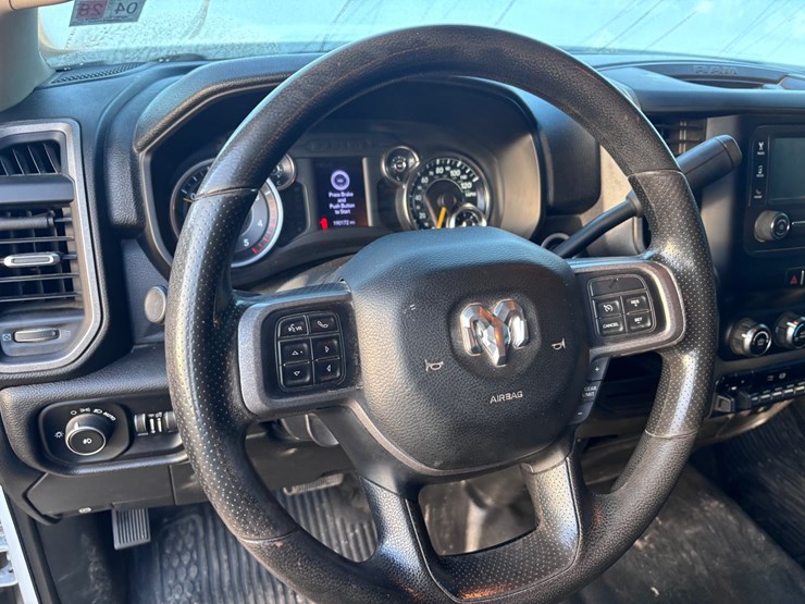 2020-dodge-ram-3500-image-11