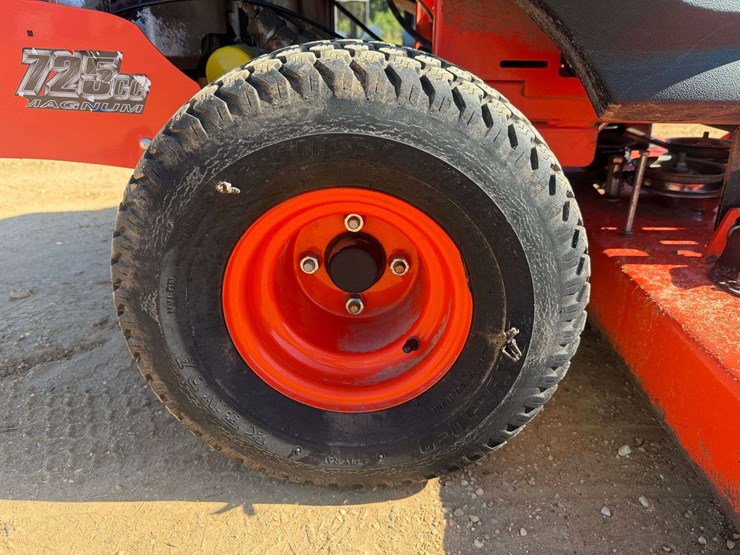 2017-badboy-mz-magnum-54"-cut-zero-turn-mower-image-9