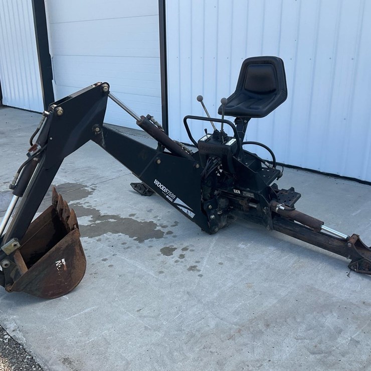 1999 WOODS BH7500