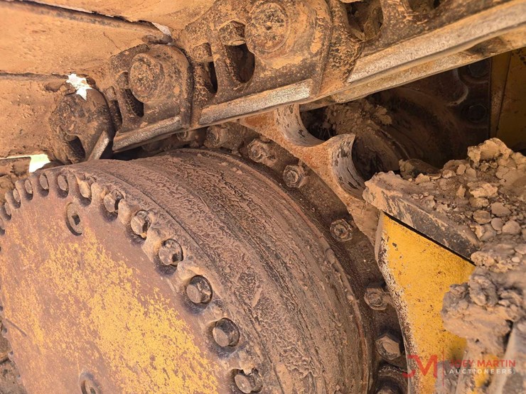 2020-deere-850l-wlt-image-6