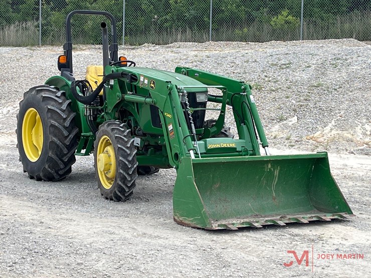 john-deere-5075e-image-1