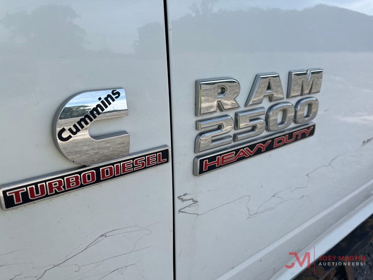2016-dodge-2500-image-7