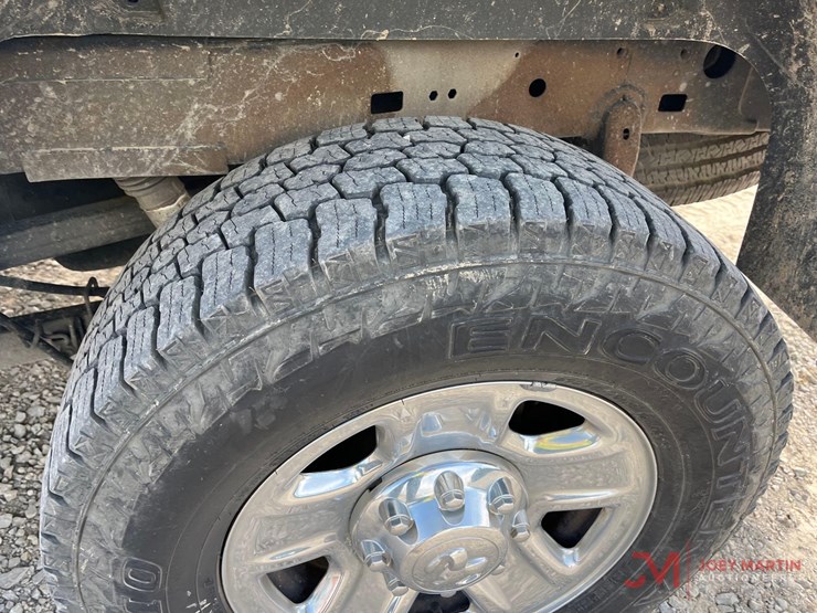 2016-dodge-2500-image-9