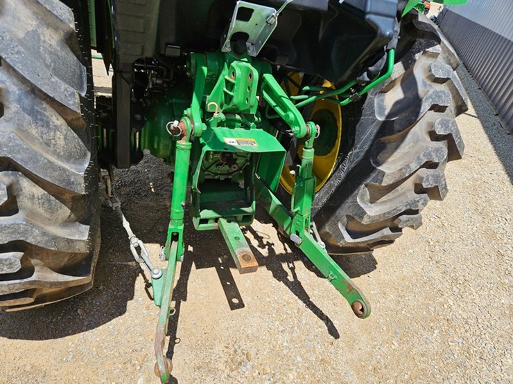 john-deere-4066m-image-18