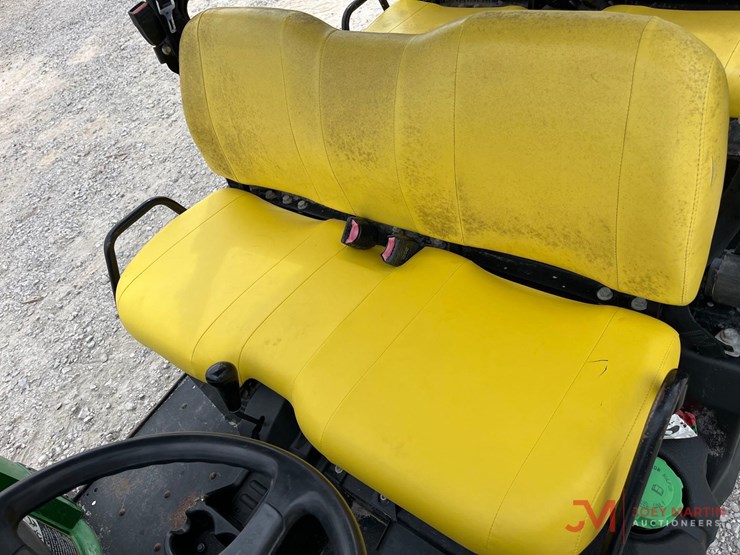 john-deere-gator-image-10