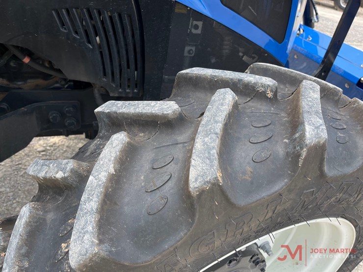 new-holland-powerstar-75-image-13