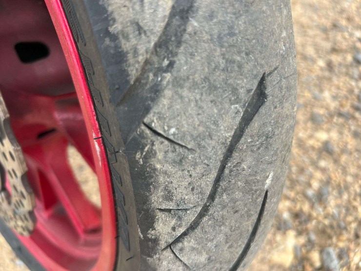 2007-kawasaki-ninja-zx-14-(-26,228-miles)-image-9