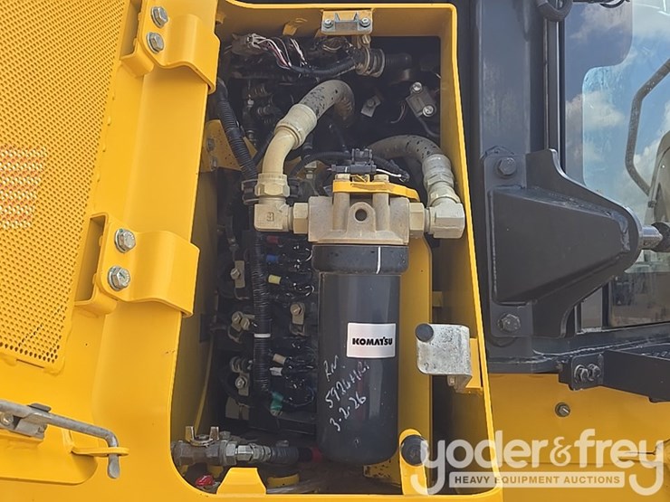 2024-komatsu-d61px-24-image-34