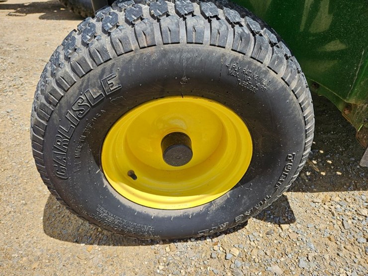 2011-john-deere-gator-image-11