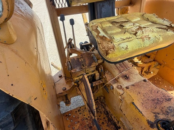 john-deere-302-image-38