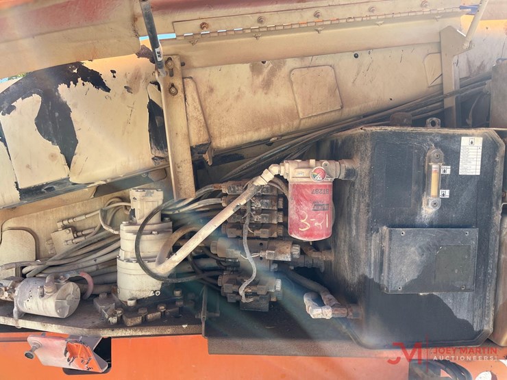 jlg-600s-image-11