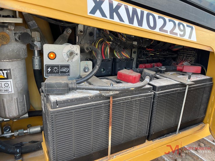 2022-caterpillar-d3-image-11
