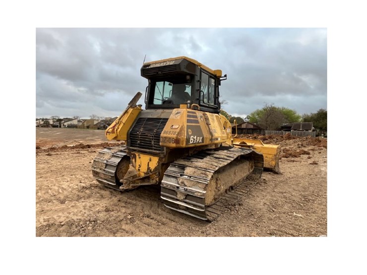 2022-komatsu-d61px-24-image-5