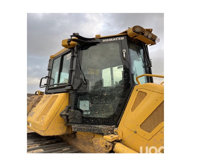 2022-komatsu-d61px-24-image-44
