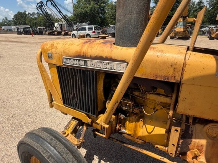 john-deere-302-image-17