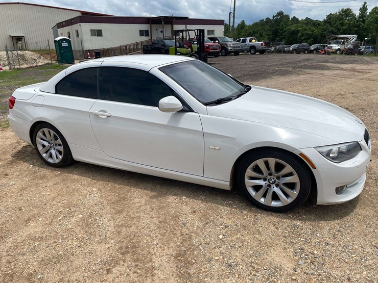 2013-bmw-328i-2-door-convertible-(116,730-miles)-image-4