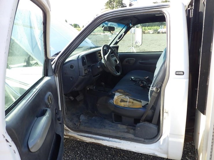 1997-chevrolet-3500-image-31