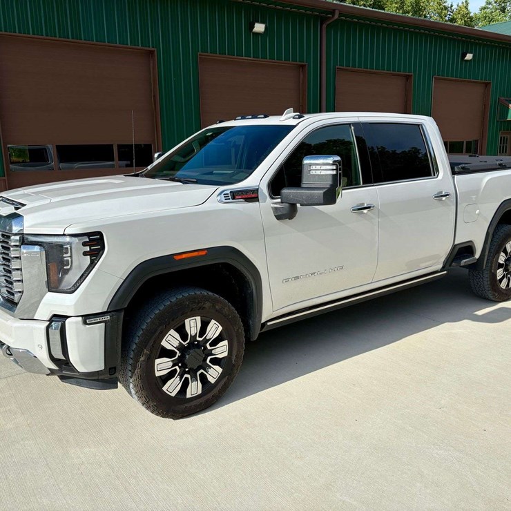 2025 GMC 3500