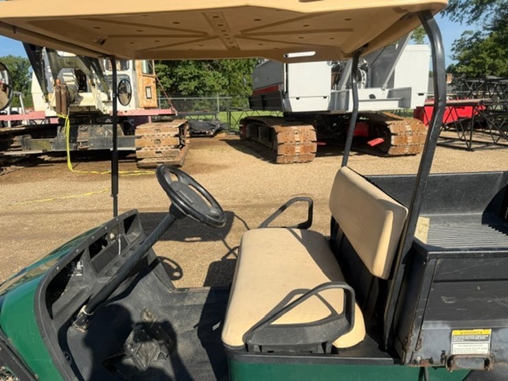 #108-•-ezgo-workhorse-golf-cart-|-no-title-image-15