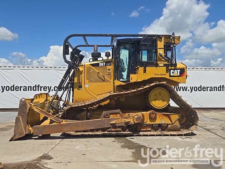 2019-caterpillar-d6t-lgp-image-2