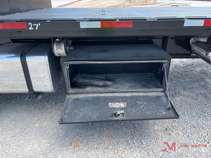 2018-hino-338-image-6