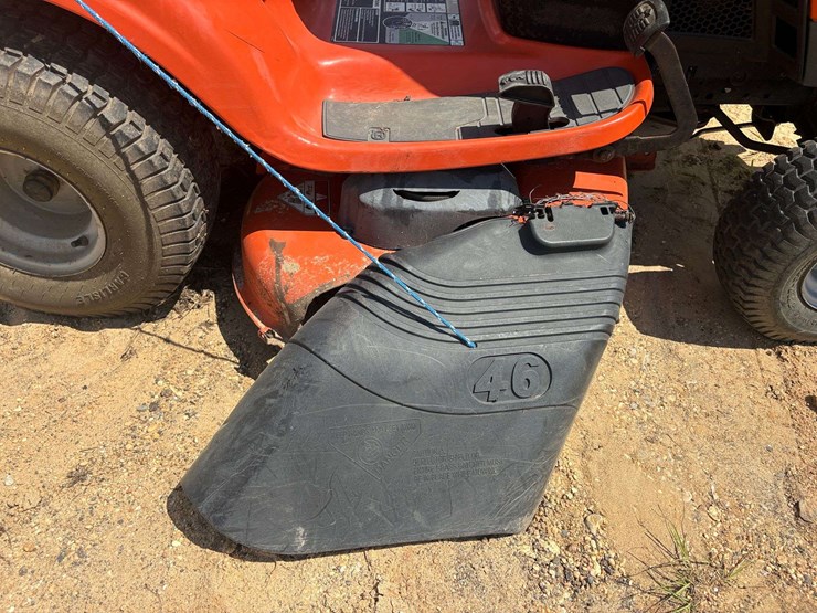husqvarna-yth22v-46"-cut-riding-mower-image-13