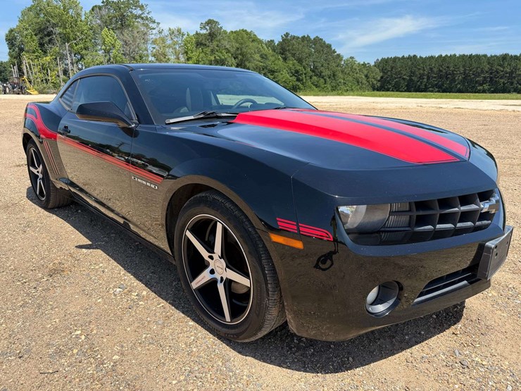 2012-chevrolet-camaro-2d-coupe-(138,748-miles)-image-2