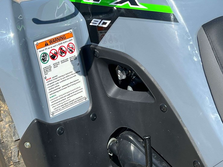 2024-kawasaki-kfx90-image-12
