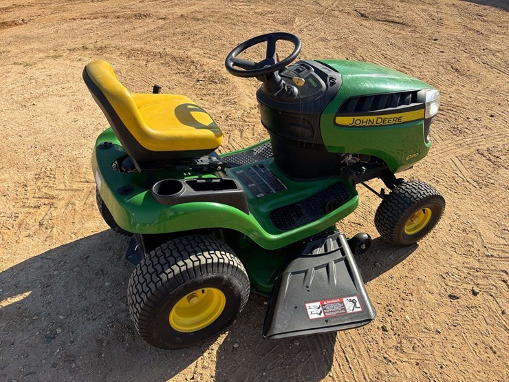 2016-john-deere-d110-image-3