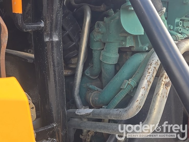 2020-volvo-a25g-image-43
