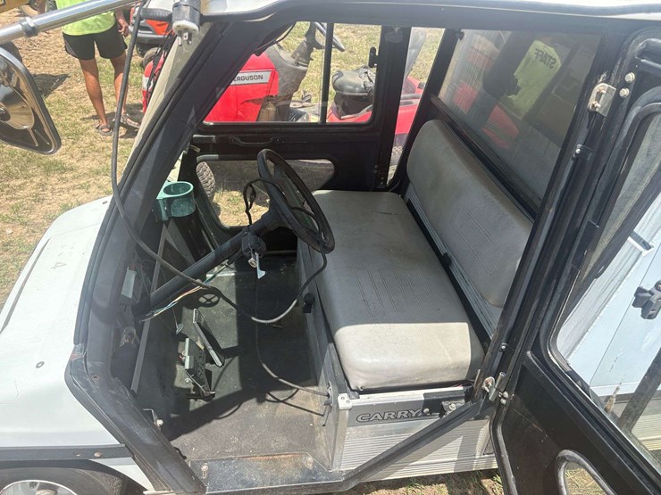 2005-club-carryall-utility-cart-image-6