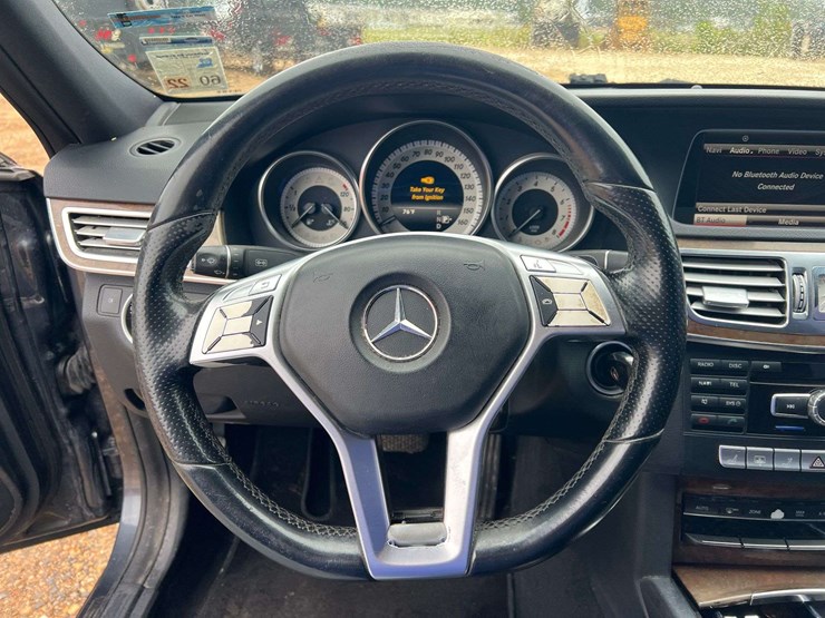 2014-mercedes-benz-e350-4-door-sedan-(270,397-miles)-image-12