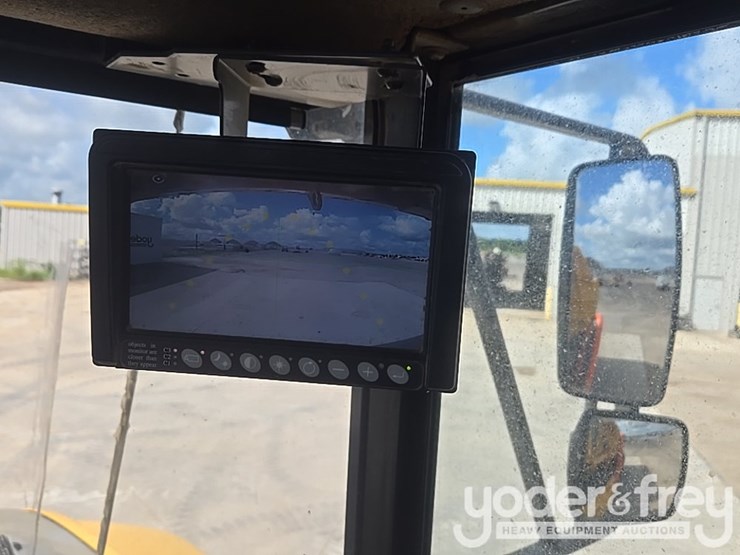 2020-volvo-a25g-image-55