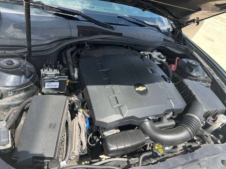 2013-chevrolet-camaro-2-door-coupe-(98,540-miles)-image-7