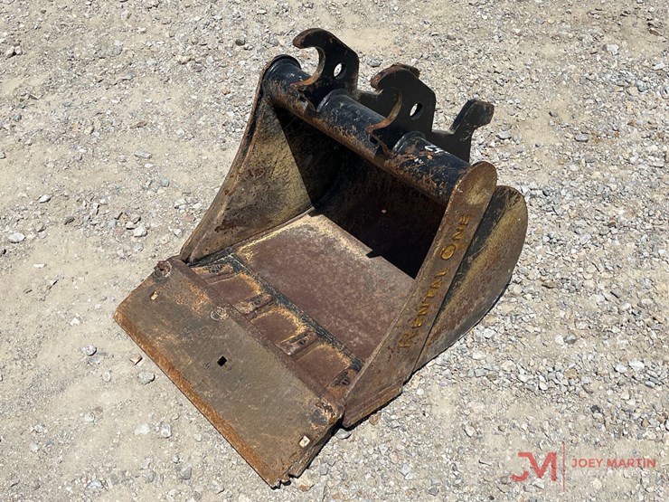 john-deere-24-image-2