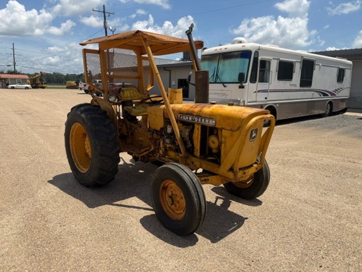 john-deere-302-image-2
