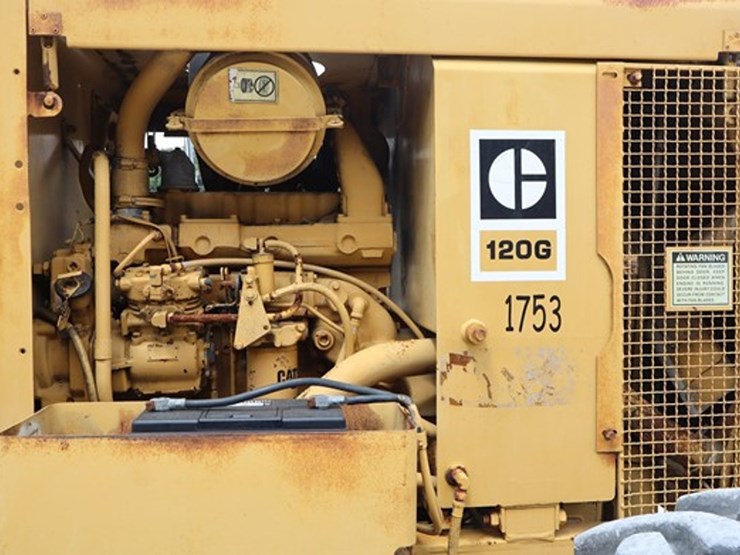 1985-caterpillar-120g-image-15