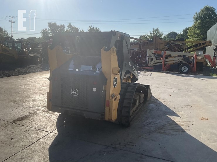 2017-deere-317g-image-4