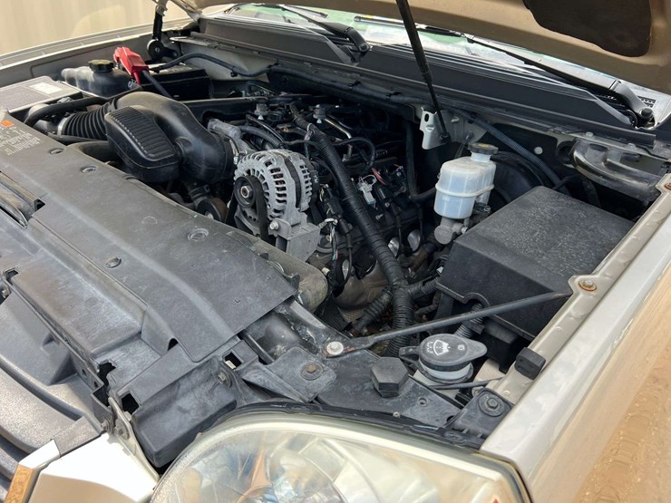2013-gmc-yukon-slt-image-41
