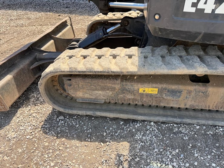 2017-bobcat-e42-image-16